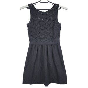 Women's Lilly Pulitzer Sleeveless Black Lace Bodice Shift Dress Size M